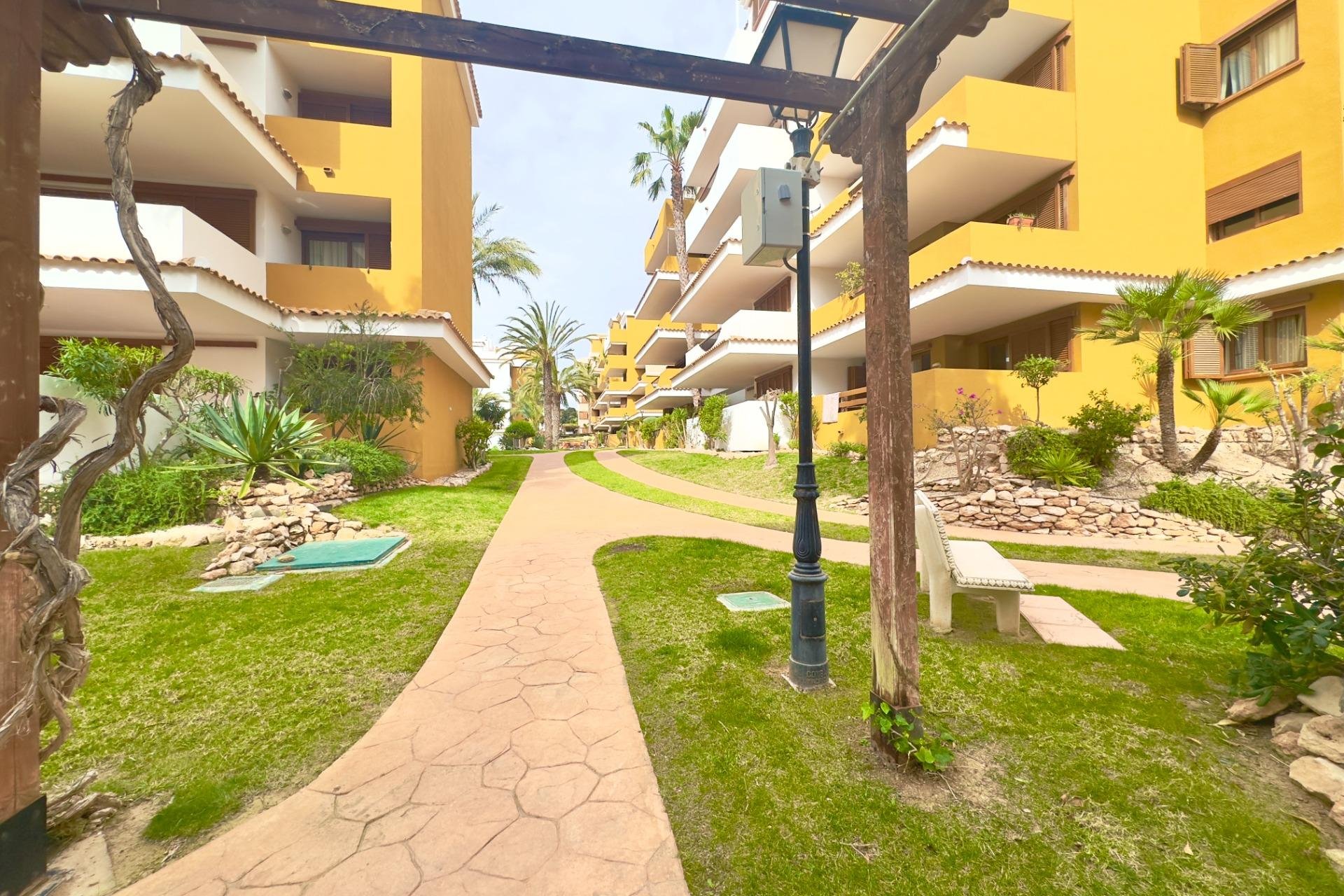 Wiederverkauf - Wohnung -
Torrevieja - Punta Prima