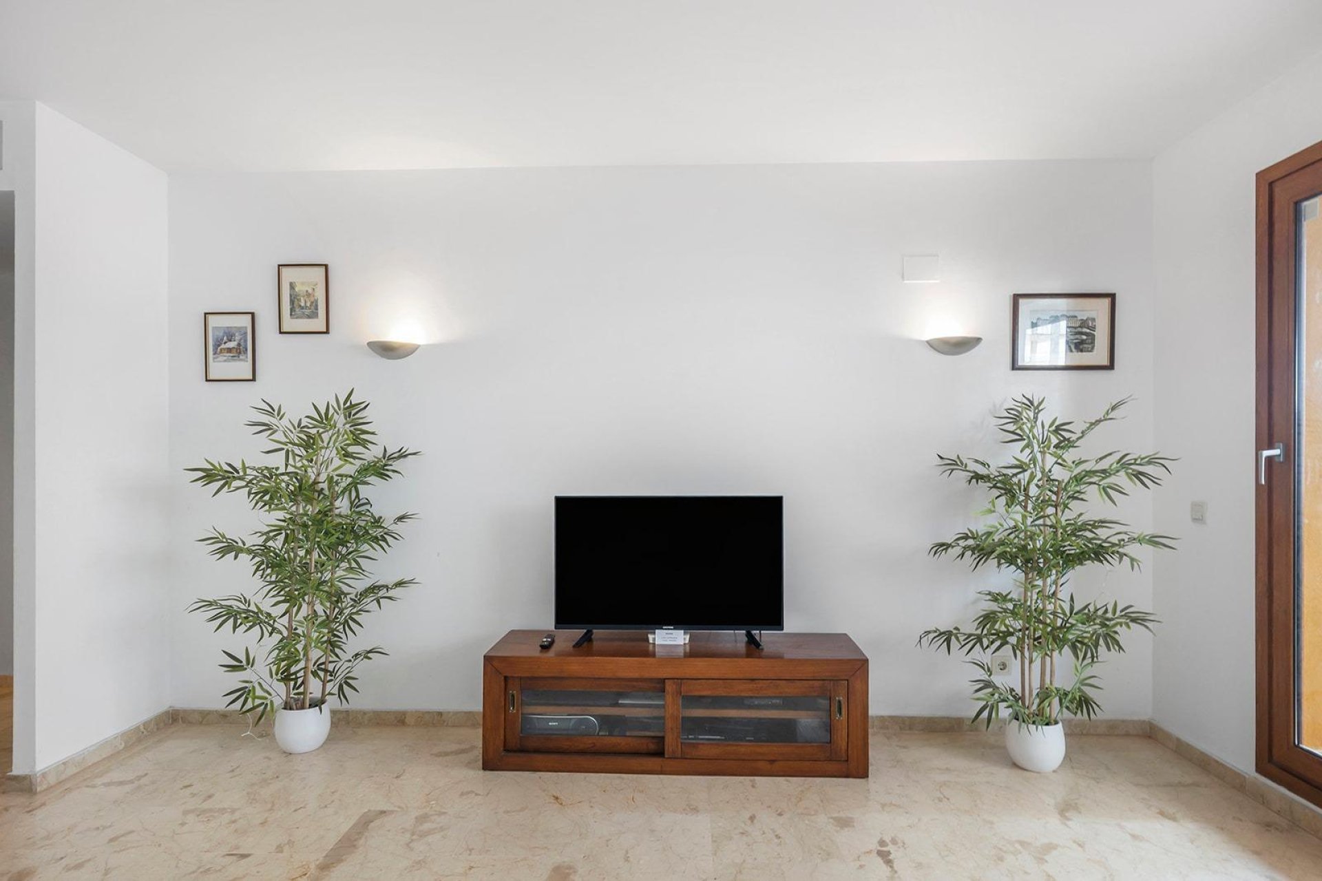 Wiederverkauf - Wohnung -
Torrevieja - Punta prima