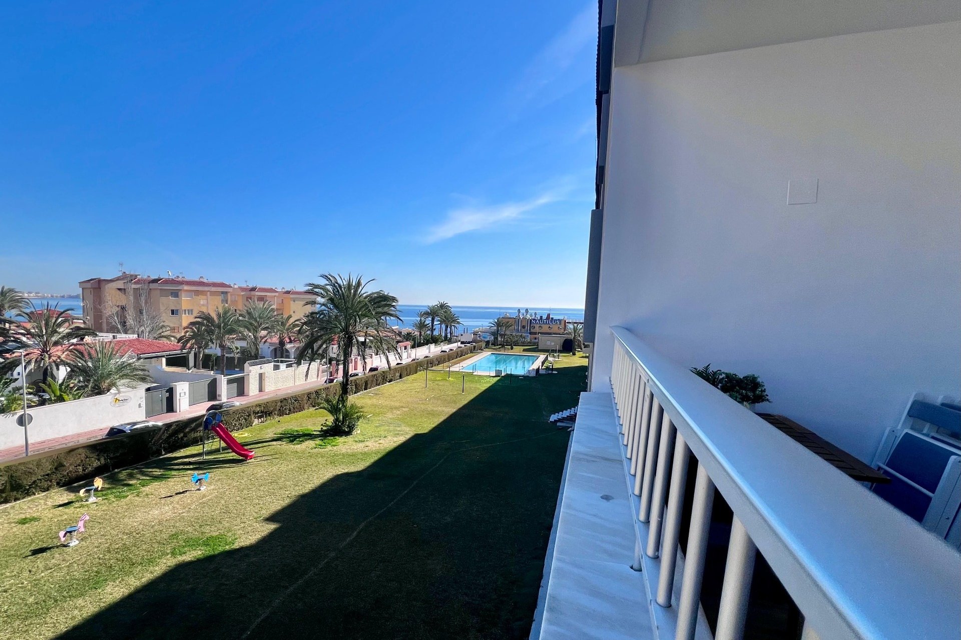 Wiederverkauf - Wohnung -
Torrevieja - Punta Prima