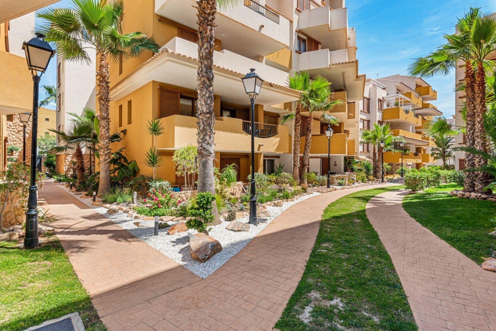 Wiederverkauf - Wohnung -
Torrevieja - Punta prima