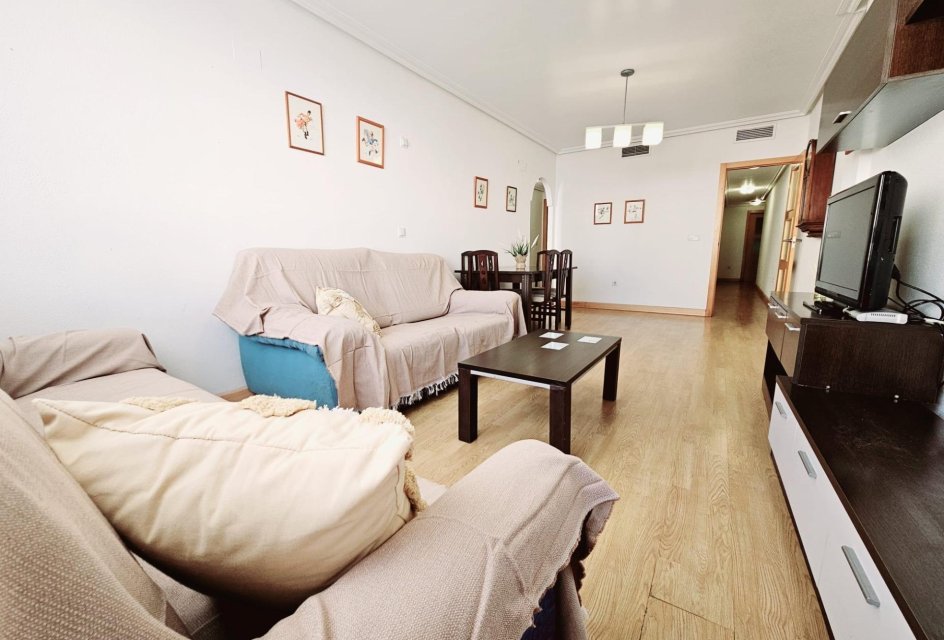 Wiederverkauf - Wohnung -
Torrevieja - torrevieja