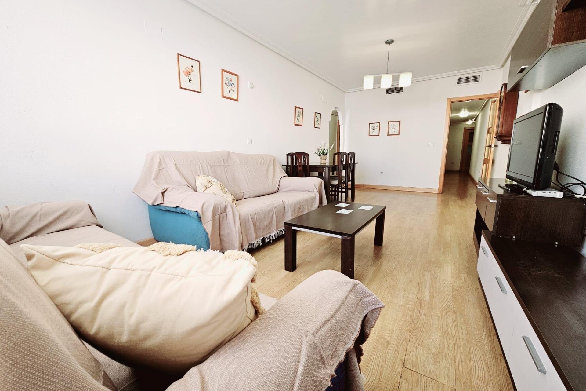 Wiederverkauf - Wohnung -
Torrevieja - torrevieja