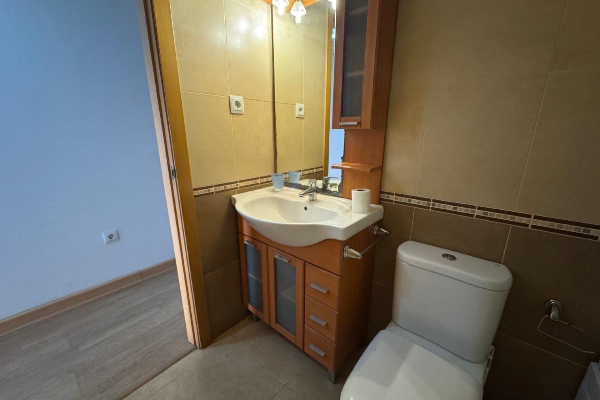 Wiederverkauf - Wohnung -
Torrevieja - torrevieja