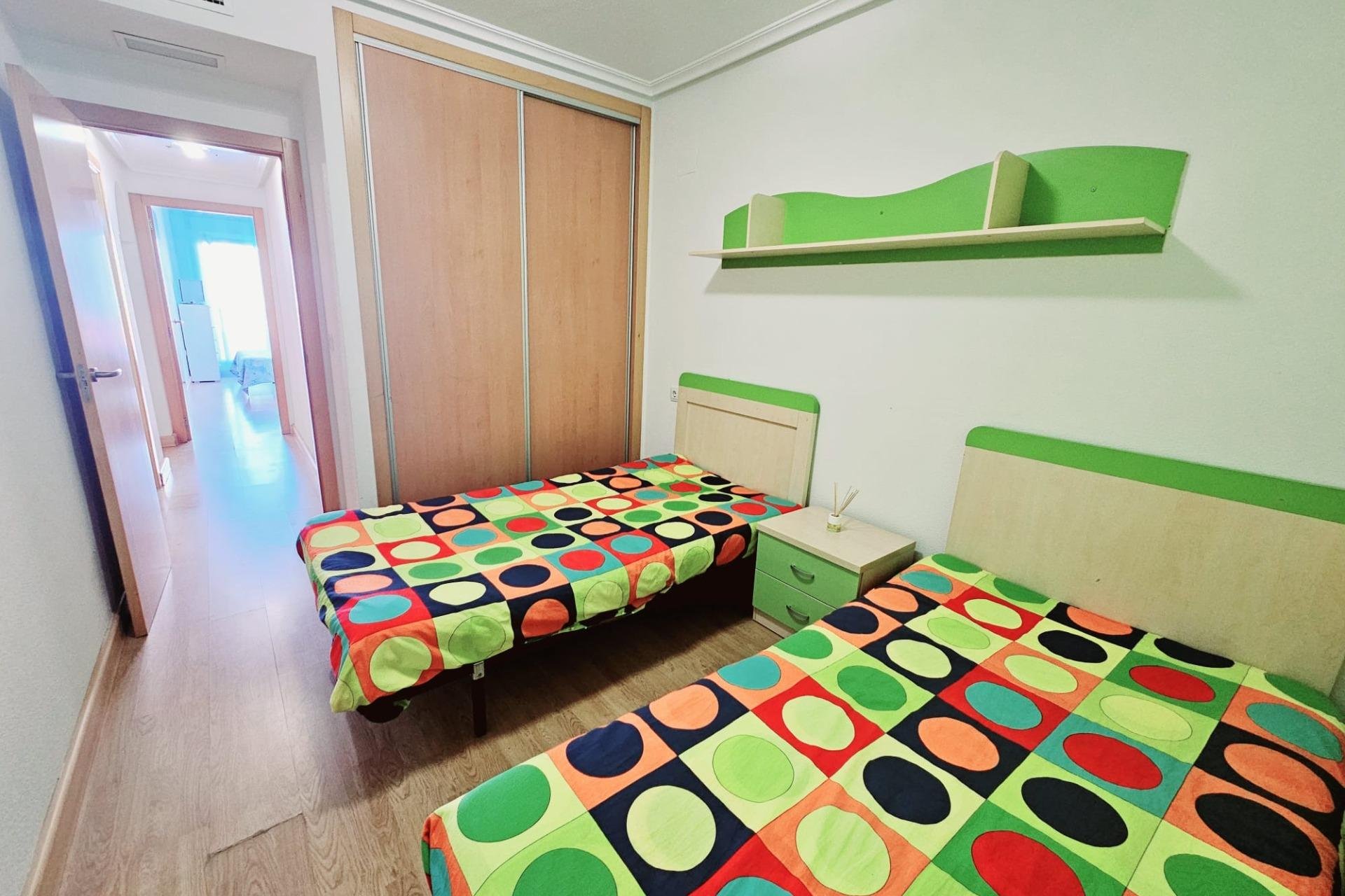Wiederverkauf - Wohnung -
Torrevieja - torrevieja