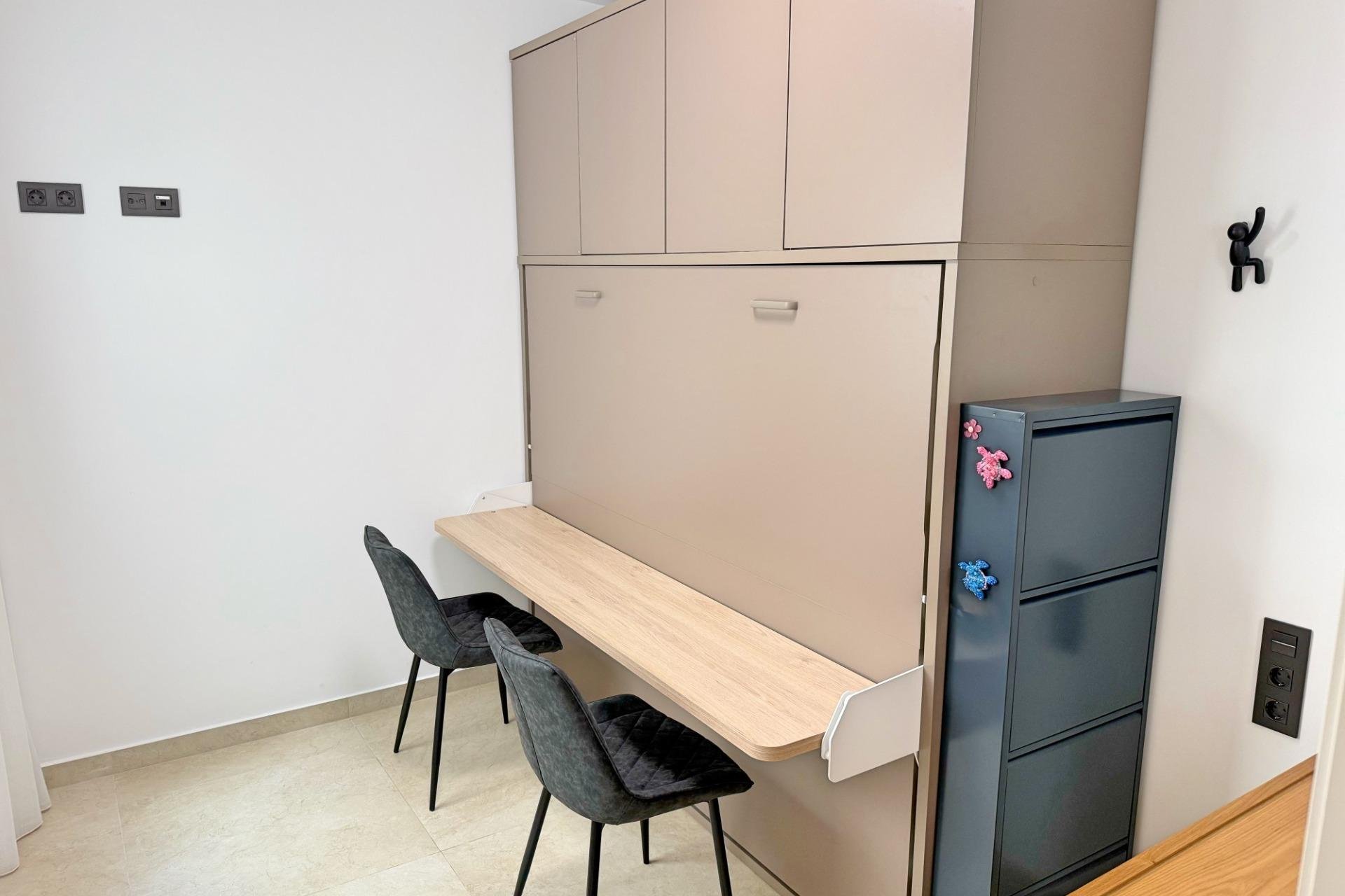 Wiederverkauf - Wohnung -
Torrevieja - torrevieja