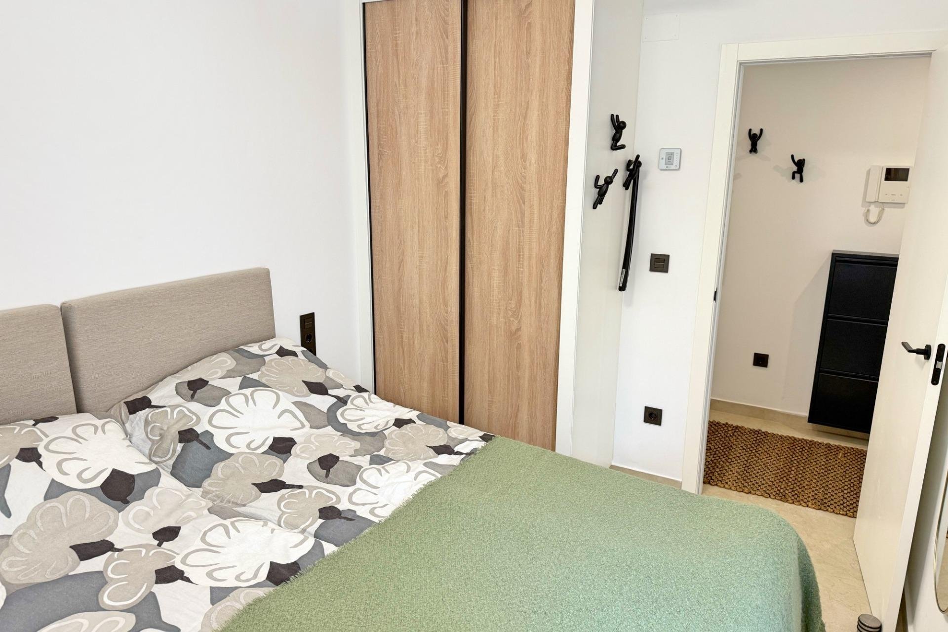 Wiederverkauf - Wohnung -
Torrevieja - torrevieja