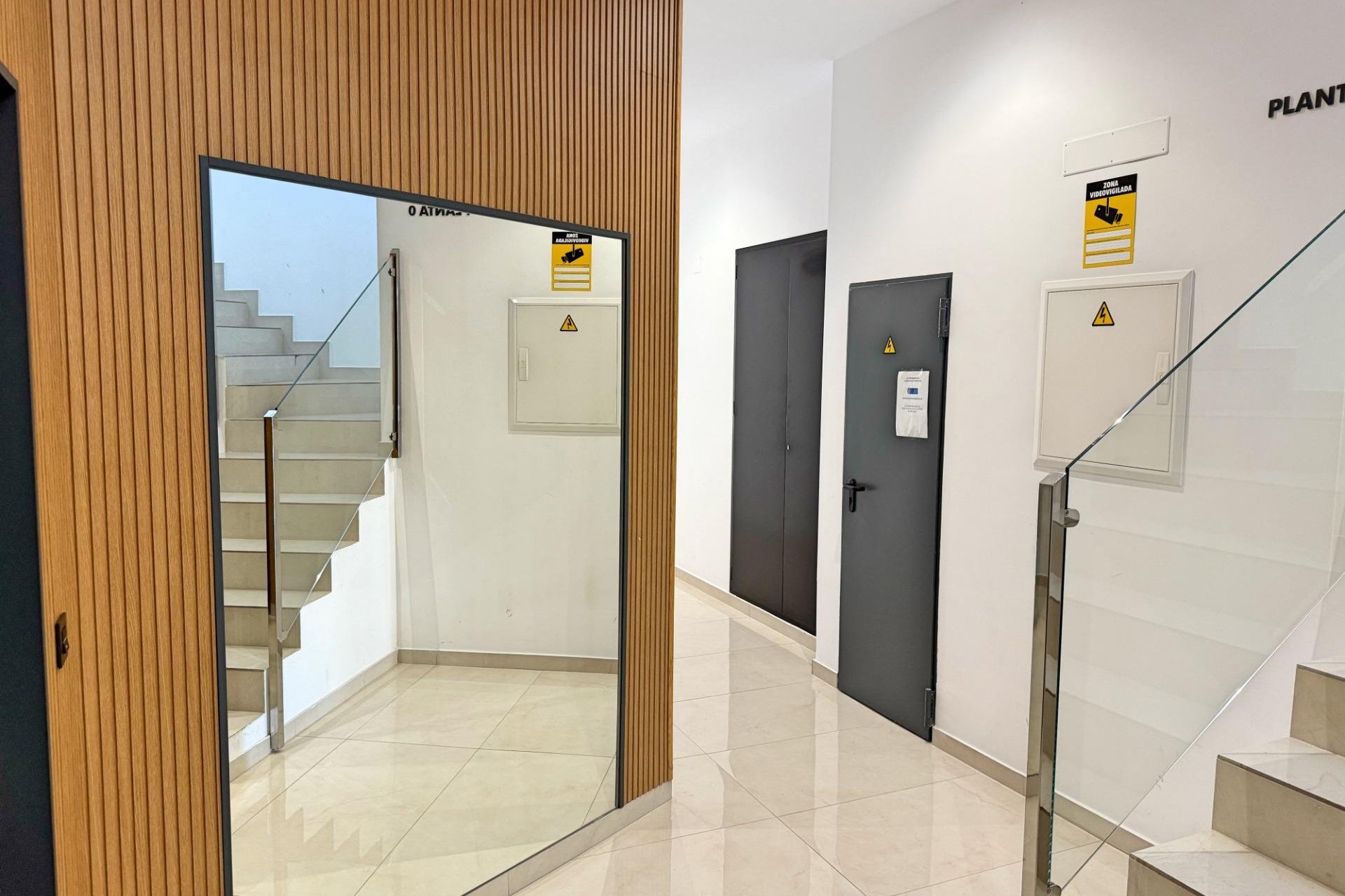 Wiederverkauf - Wohnung -
Torrevieja - torrevieja