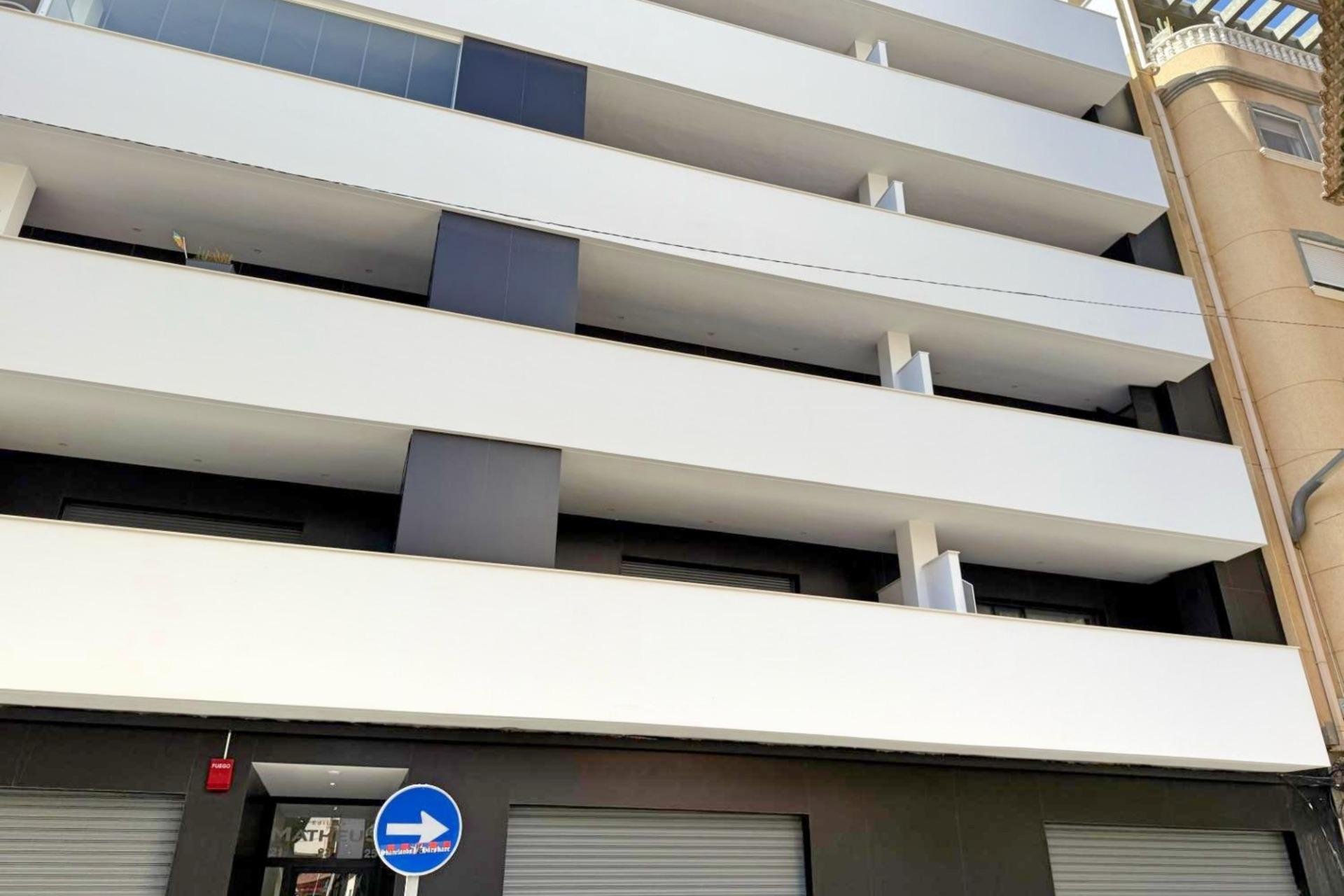 Wiederverkauf - Wohnung -
Torrevieja - torrevieja