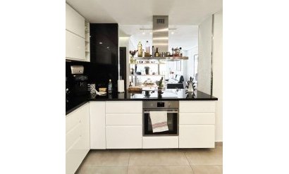 Wohnung - Wiederverkauf -
            Torrevieja - AM-01970